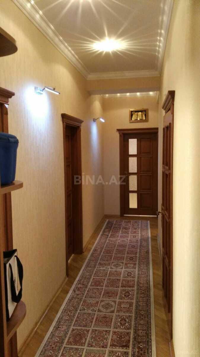 3 otaqlı Yeni tikili, Memar Əcəmi m., Bakı