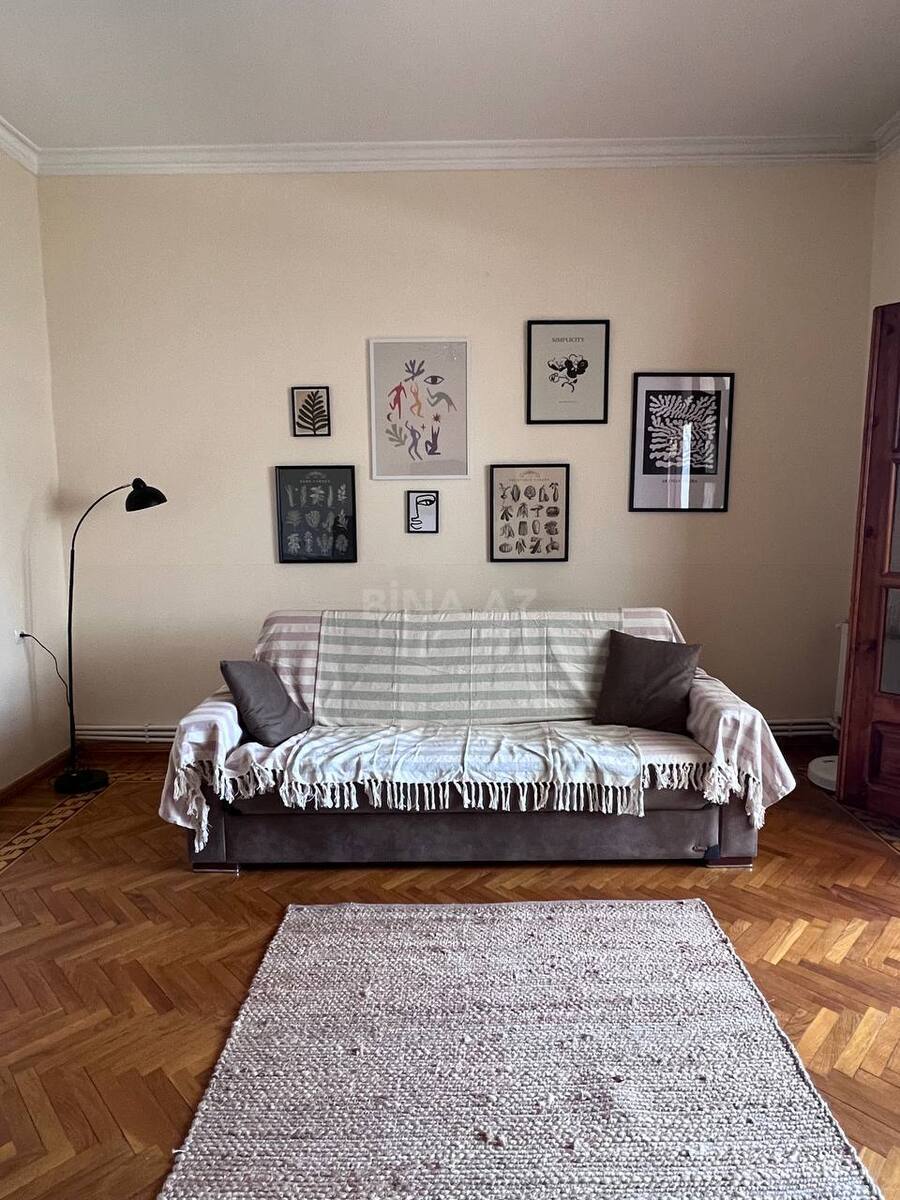 2 otaqlı Köhnə tikili, Sahil m., Bakı