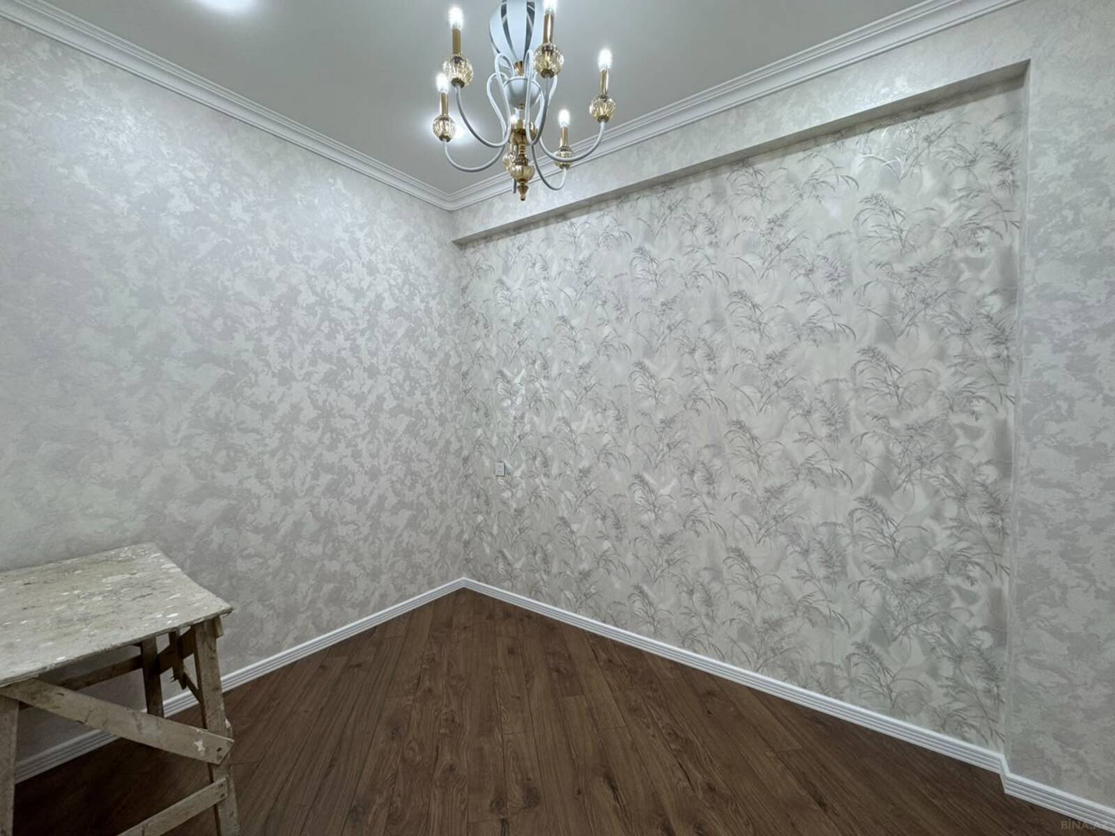 3 otaqlı Yeni tikili, Neftçilər m., Bakı