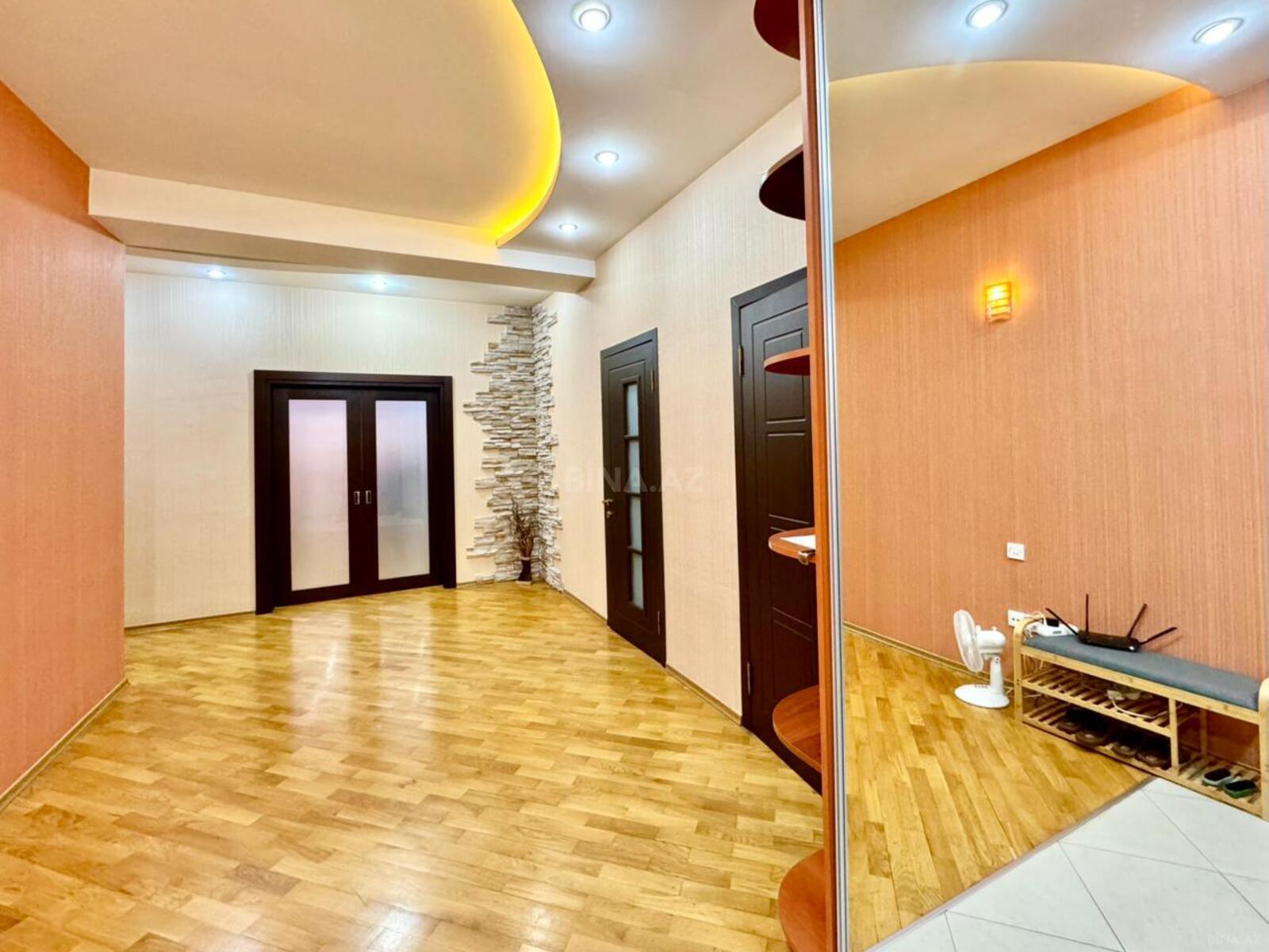 3 otaqlı Yeni tikili, 28 May m., Bakı