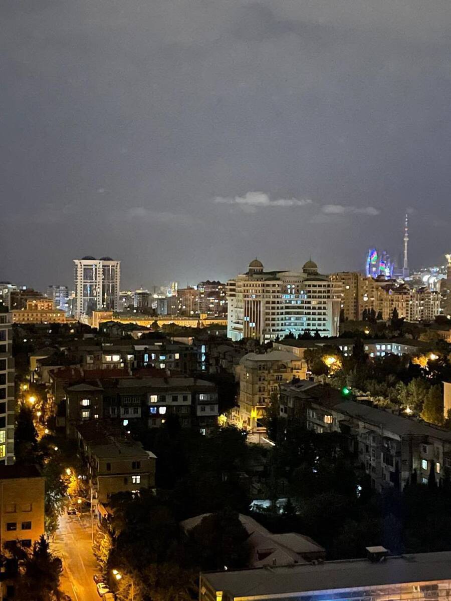 4 otaqlı Yeni tikili, 8 Noyabr m., Bakı