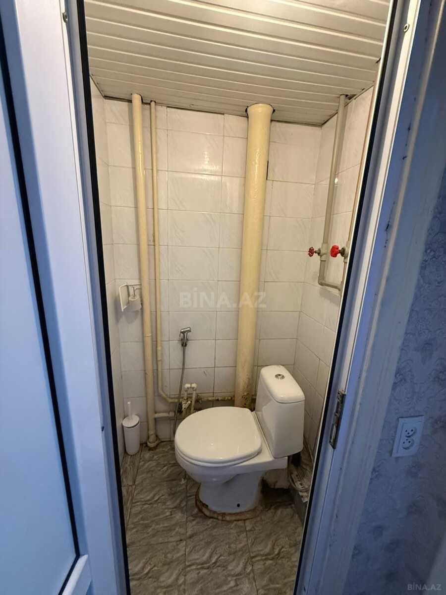 3 otaqlı Köhnə tikili, Qara Qarayev m., Bakı