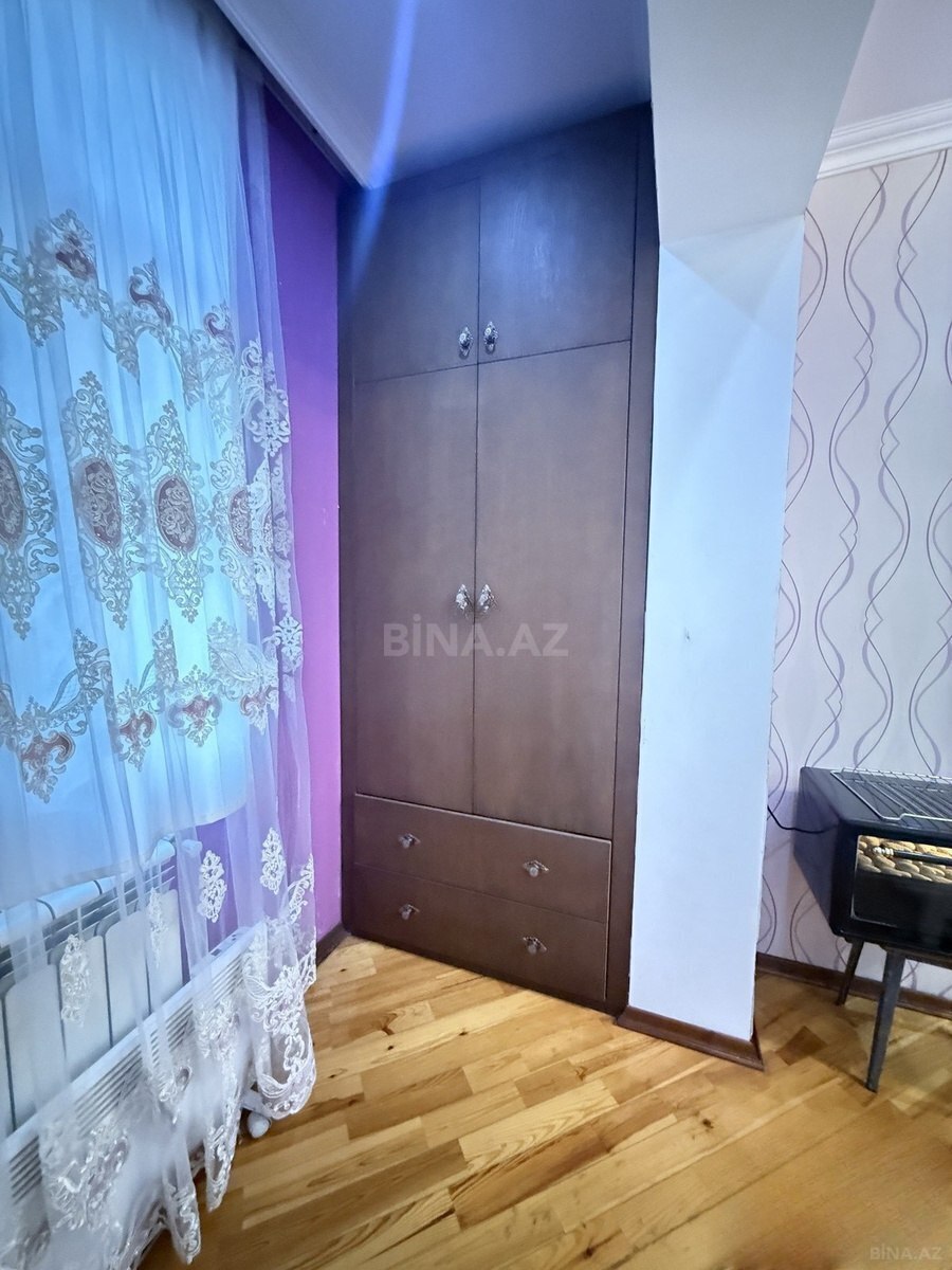 4 otaqlı Köhnə tikili, Azadlıq Prospekti m., Bakı