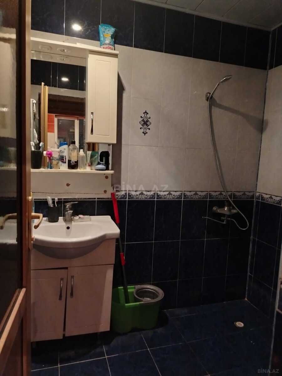 3 otaqlı Yeni tikili, Xırdalan