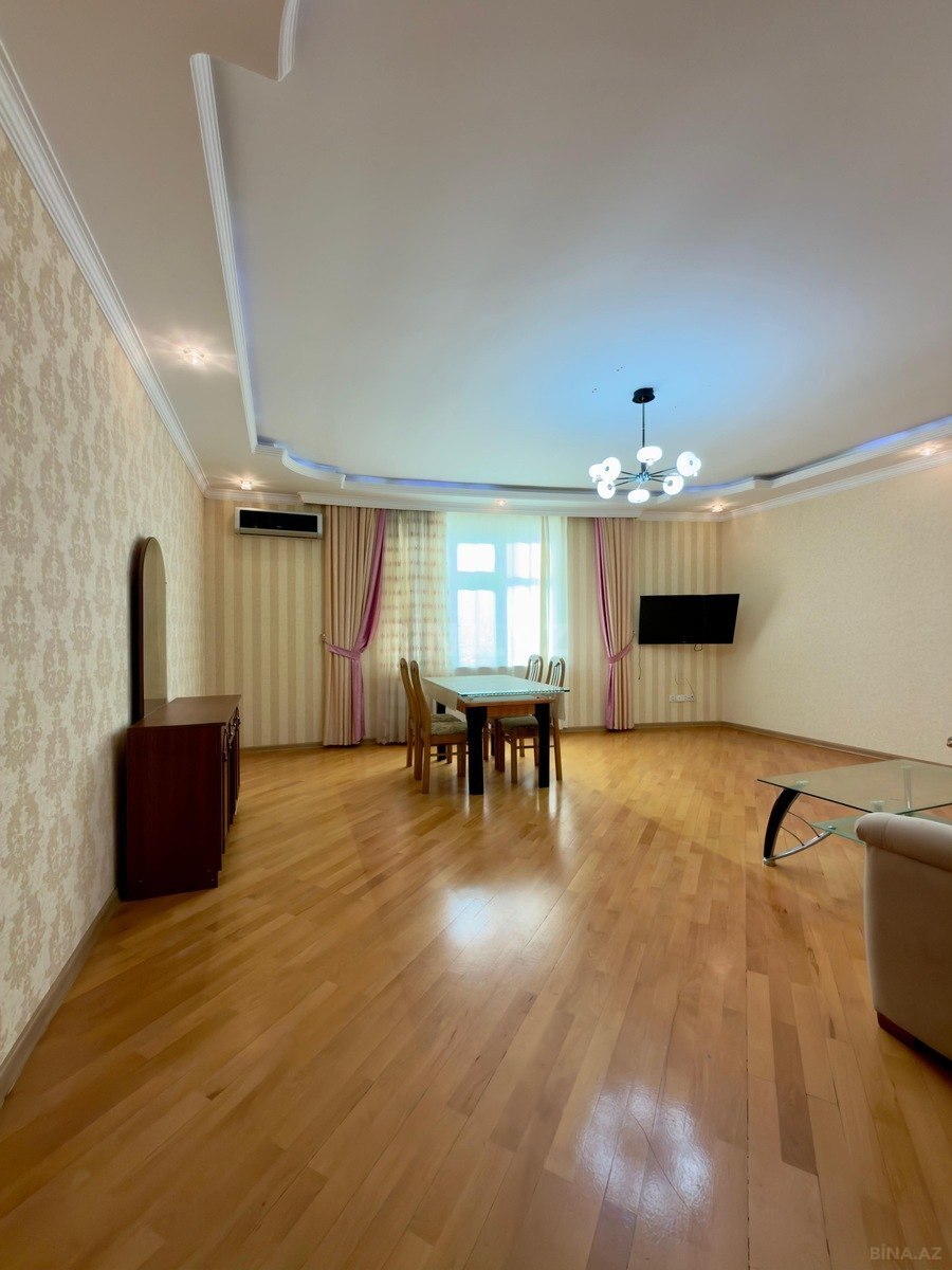 3 otaqlı Yeni tikili, Memar Əcəmi m., Bakı
