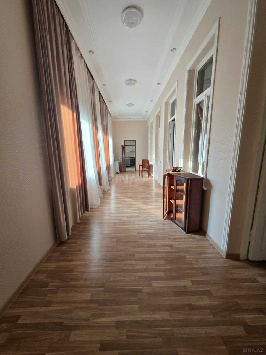 5 otaqlı Köhnə tikili, Sahil m., Bakı