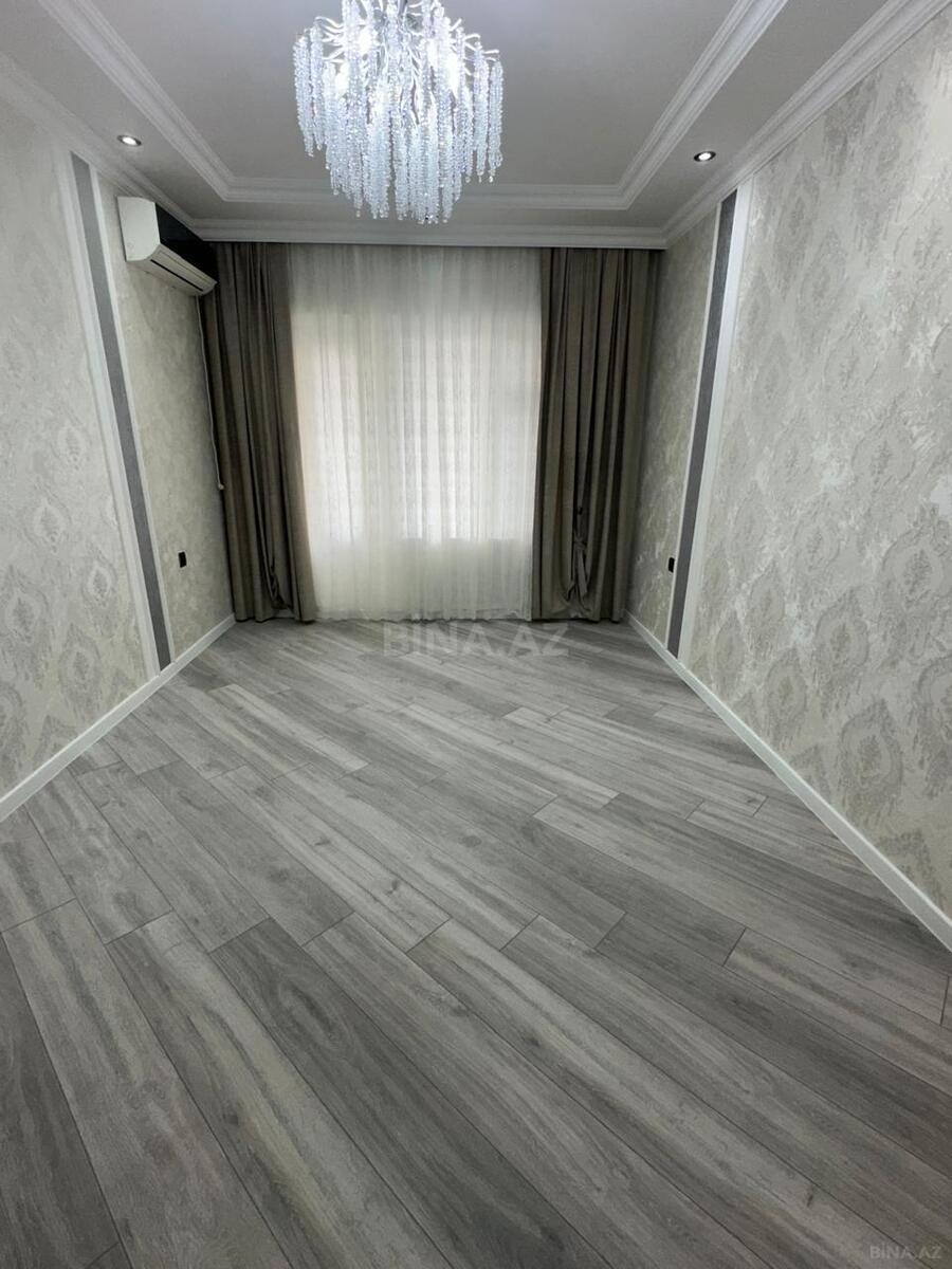 3 otaqlı Köhnə tikili, Memar Əcəmi m., Bakı