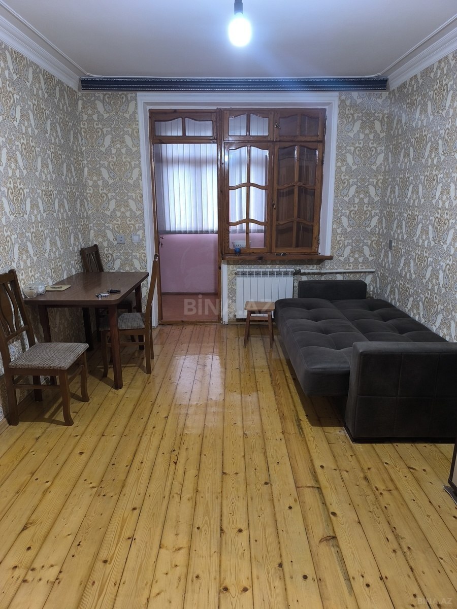 2 otaqlı Köhnə tikili, Sumqayıt