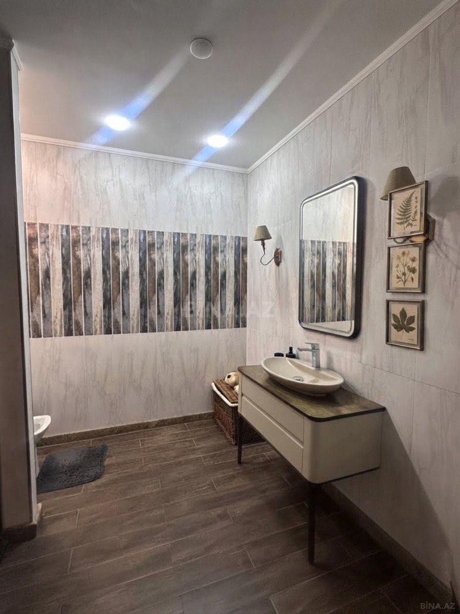 3 otaqlı Yeni tikili, Şah İsmayıl Xətai m., Bakı
