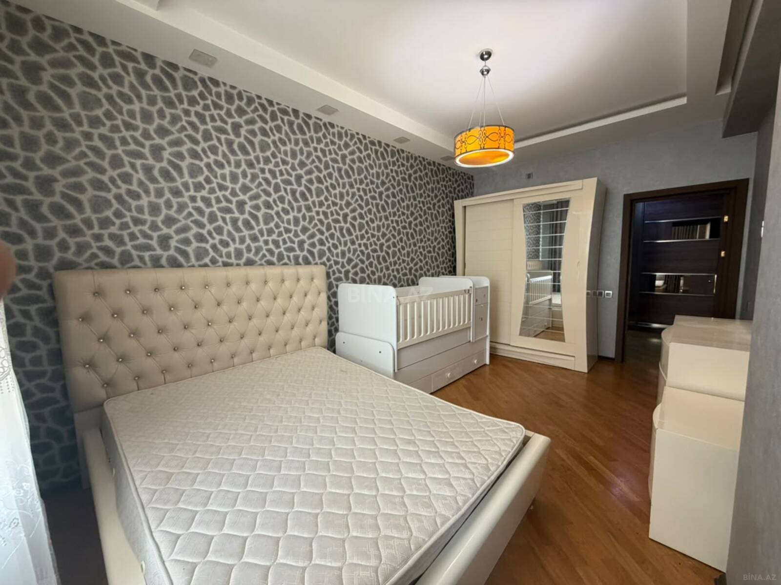 3 otaqlı Yeni tikili, Həzi Aslanov m., Bakı