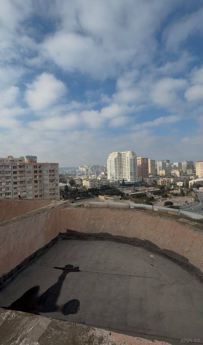 3 otaqlı Yeni tikili, Elmlər Akademiyası m., Bakı