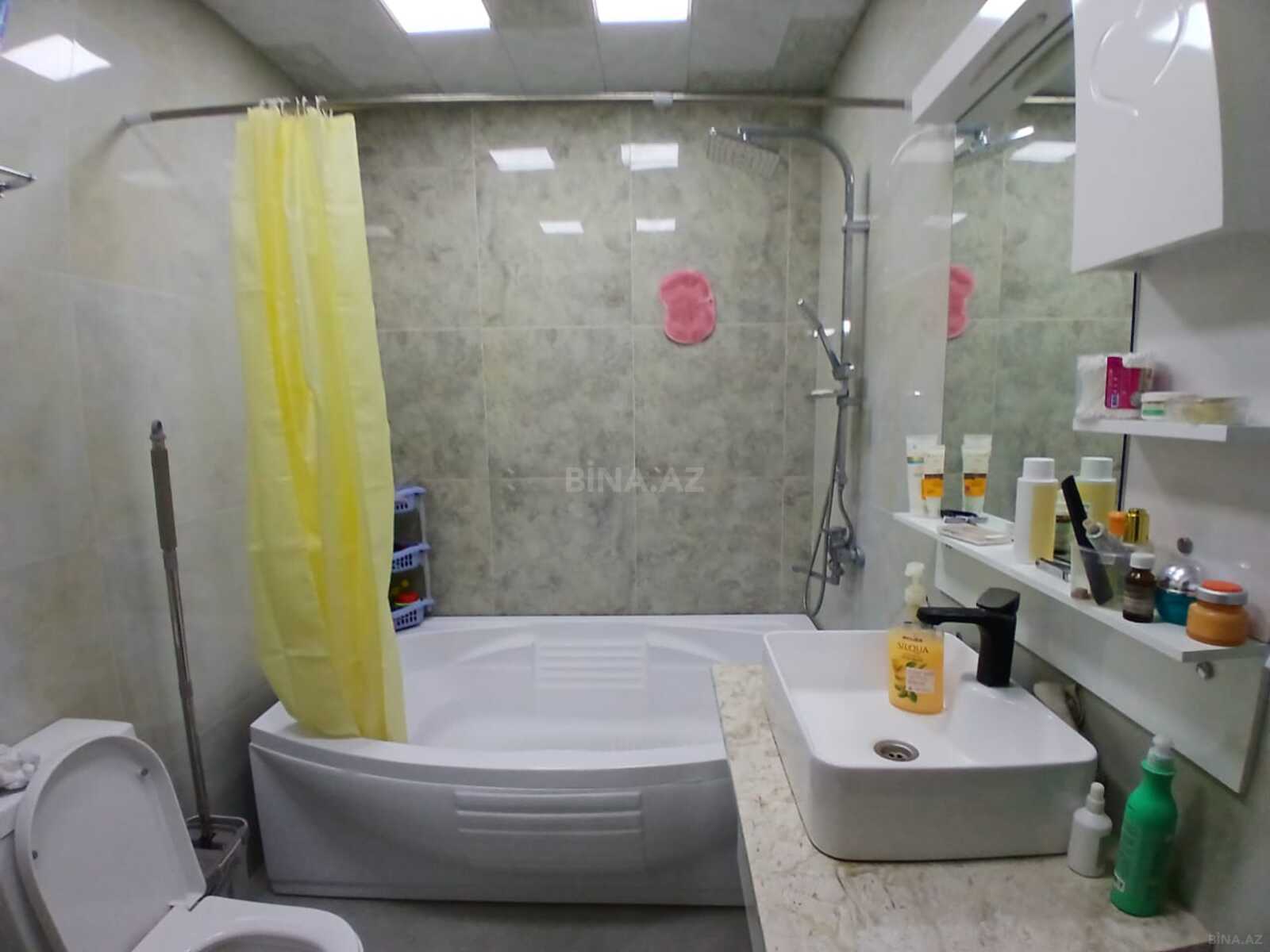 3 otaqlı Yeni tikili, Qara Qarayev m., Bakı