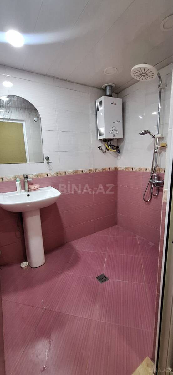 4 otaqlı Köhnə tikili, Həzi Aslanov m., Bakı
