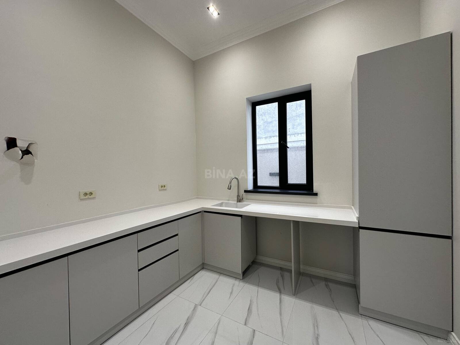 5 otaqlı Həyət evi/Bağ evi, Mərdəkan q., Bakı