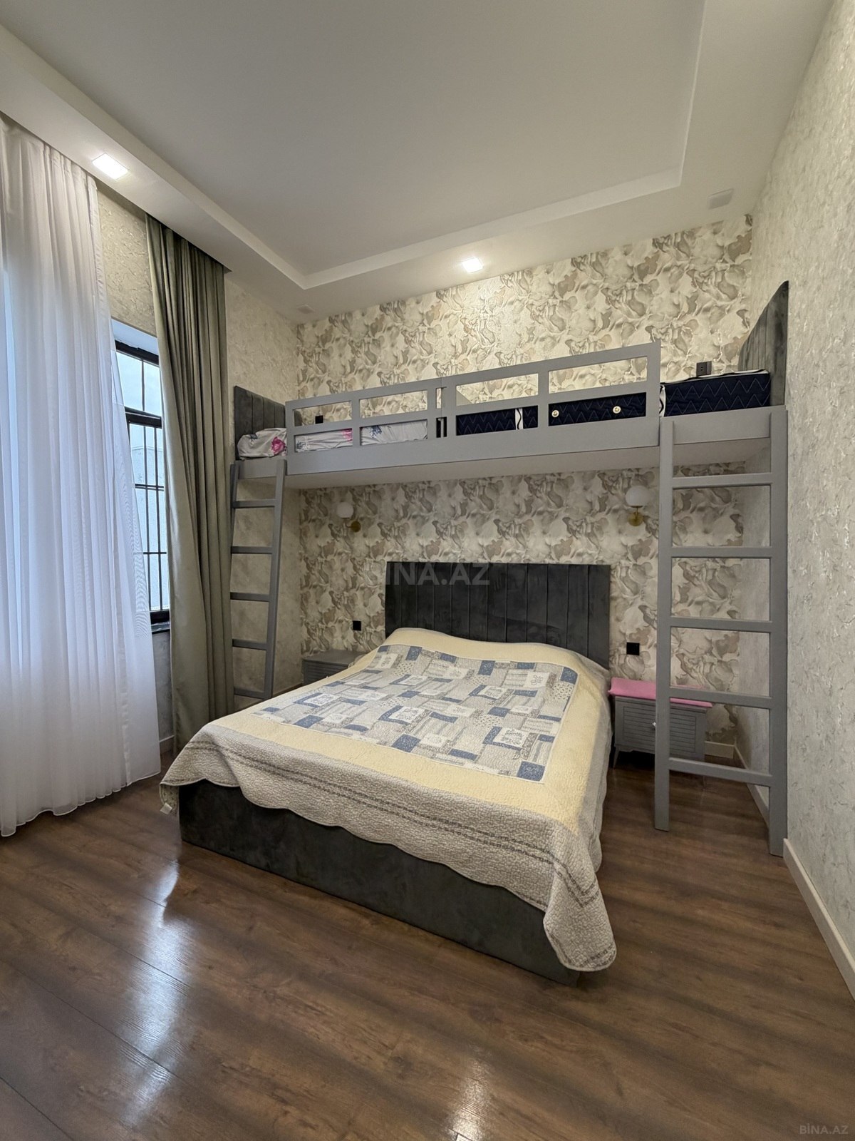 4 otaqlı Həyət evi/Bağ evi, Mərdəkan q., Bakı