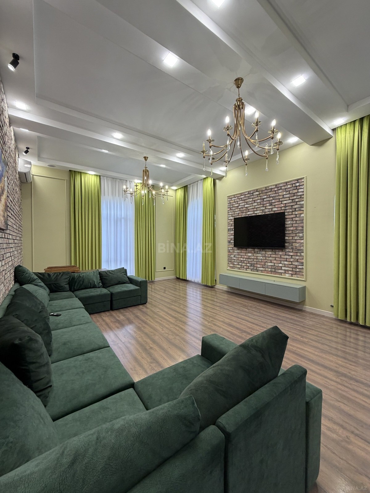 4 otaqlı Həyət evi/Bağ evi, Mərdəkan q., Bakı