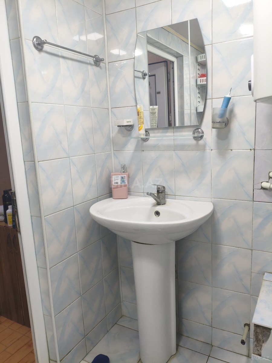 2 otaqlı Köhnə tikili, Köhnə Günəşli q., Bakı