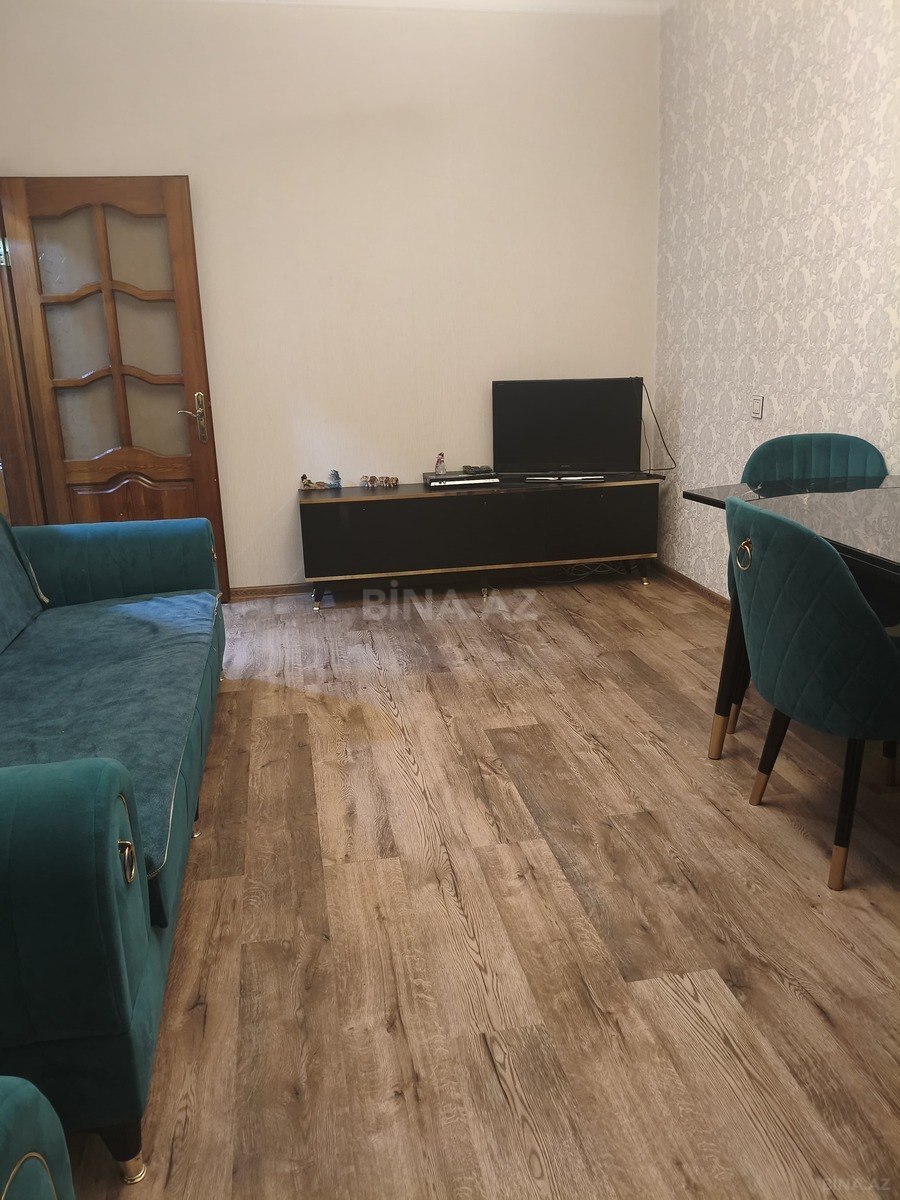 2 otaqlı Köhnə tikili, Köhnə Günəşli q., Bakı