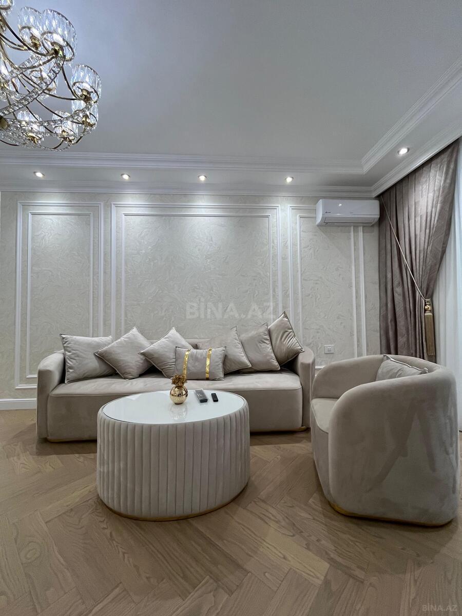 3 otaqlı Yeni tikili, 8 Noyabr m., Bakı