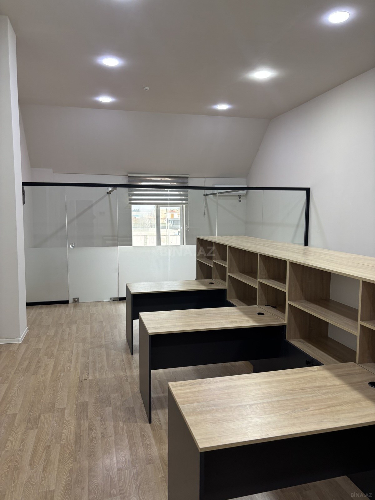 3 otaqlı Ofis, Böyükşor q., Bakı