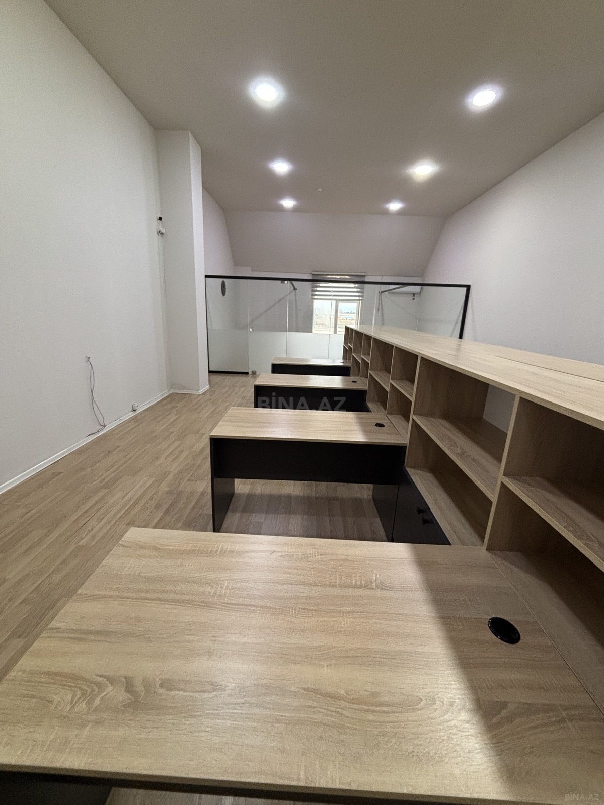 3 otaqlı Ofis, Böyükşor q., Bakı