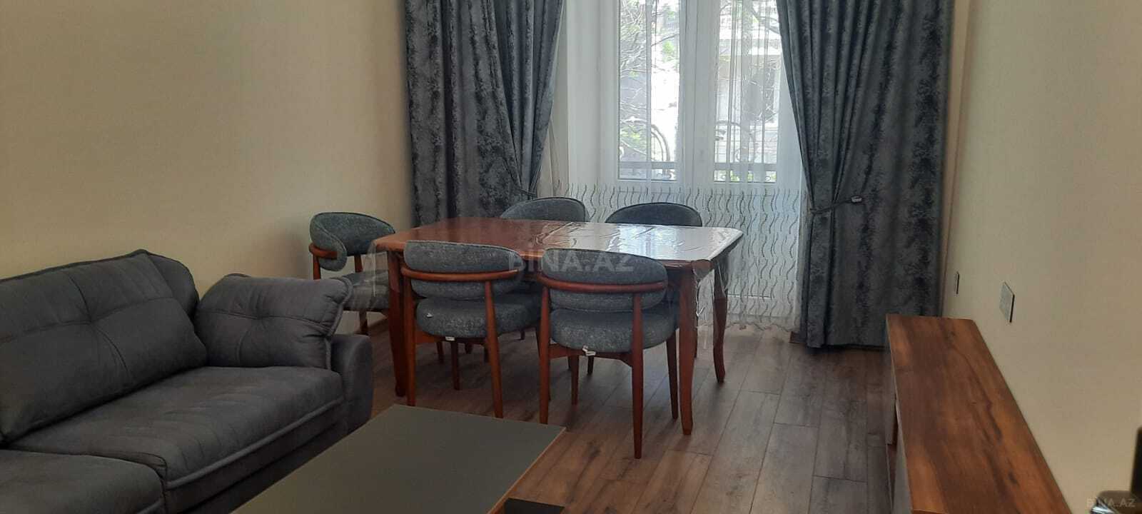 4 otaqlı Köhnə tikili, İçəri Şəhər m., Bakı