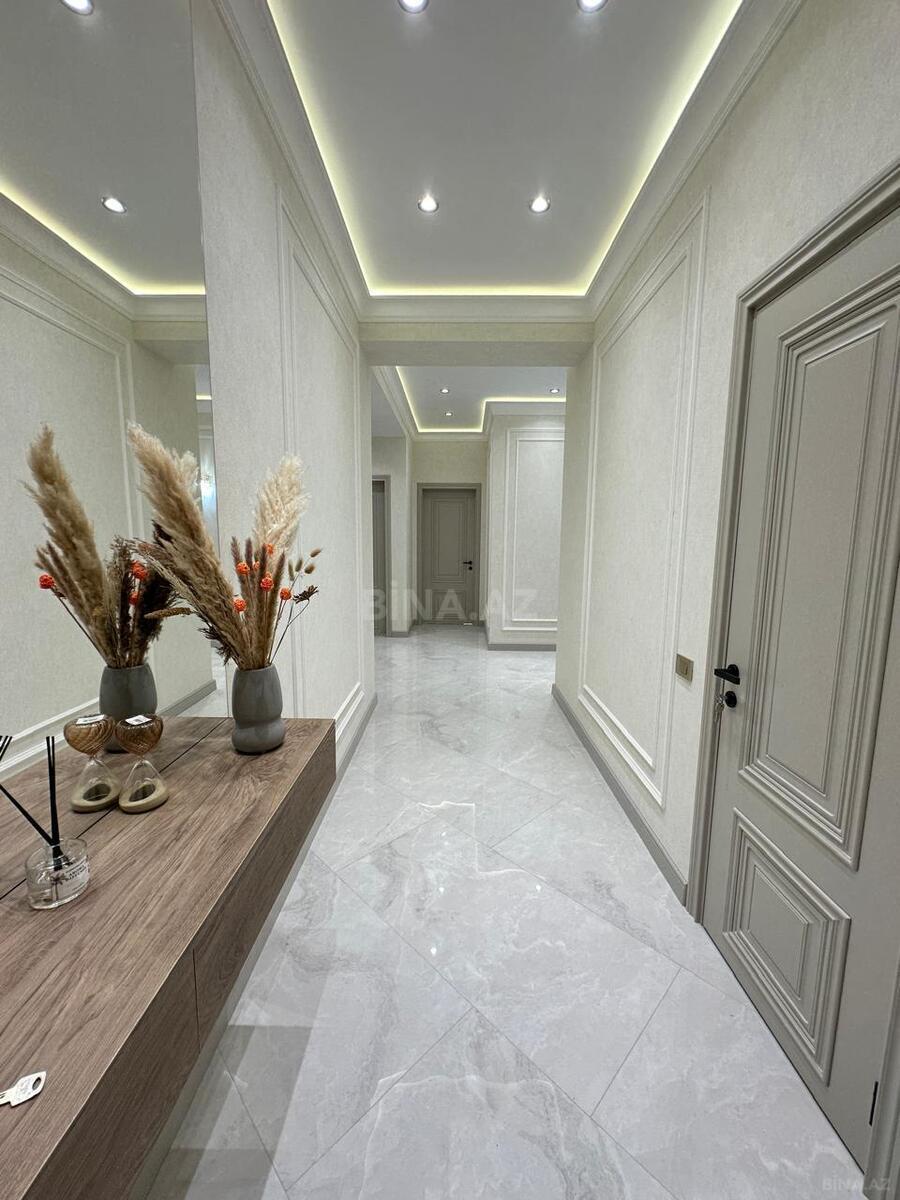 3 otaqlı Yeni tikili, Koroğlu m., Bakı