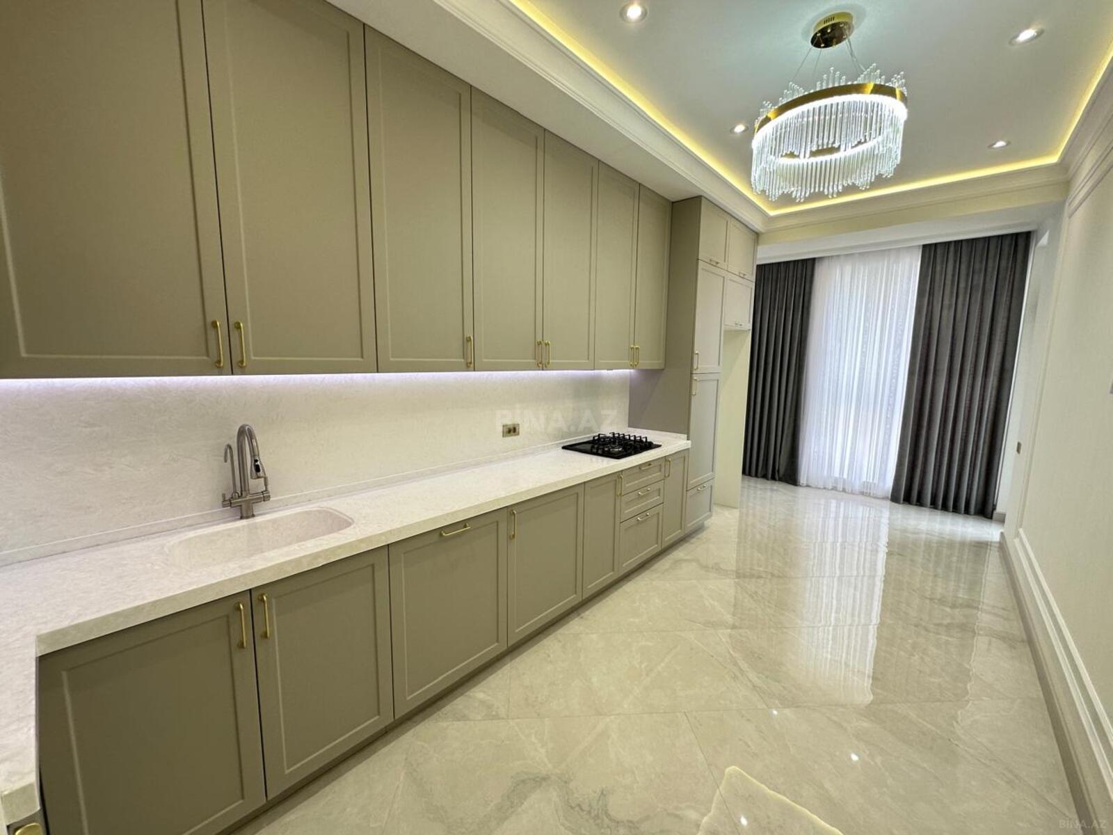 3 otaqlı Yeni tikili, Koroğlu m., Bakı