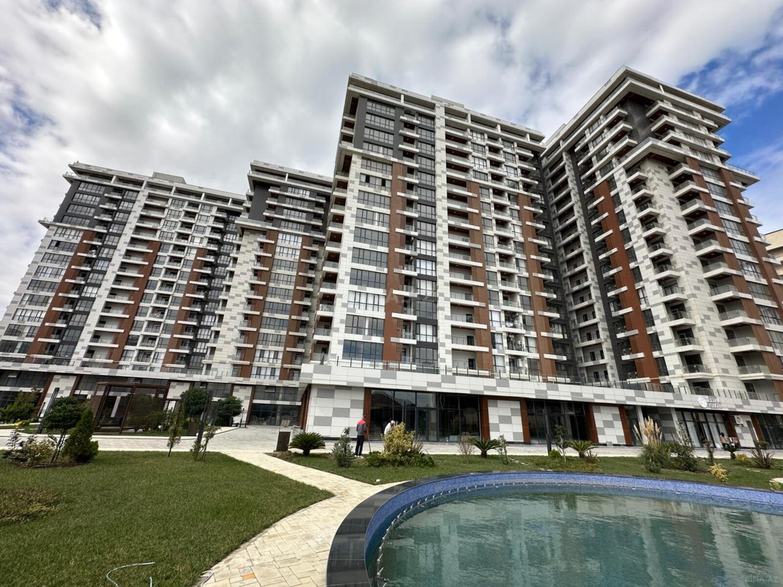 3 otaqlı Yeni tikili, Koroğlu m., Bakı