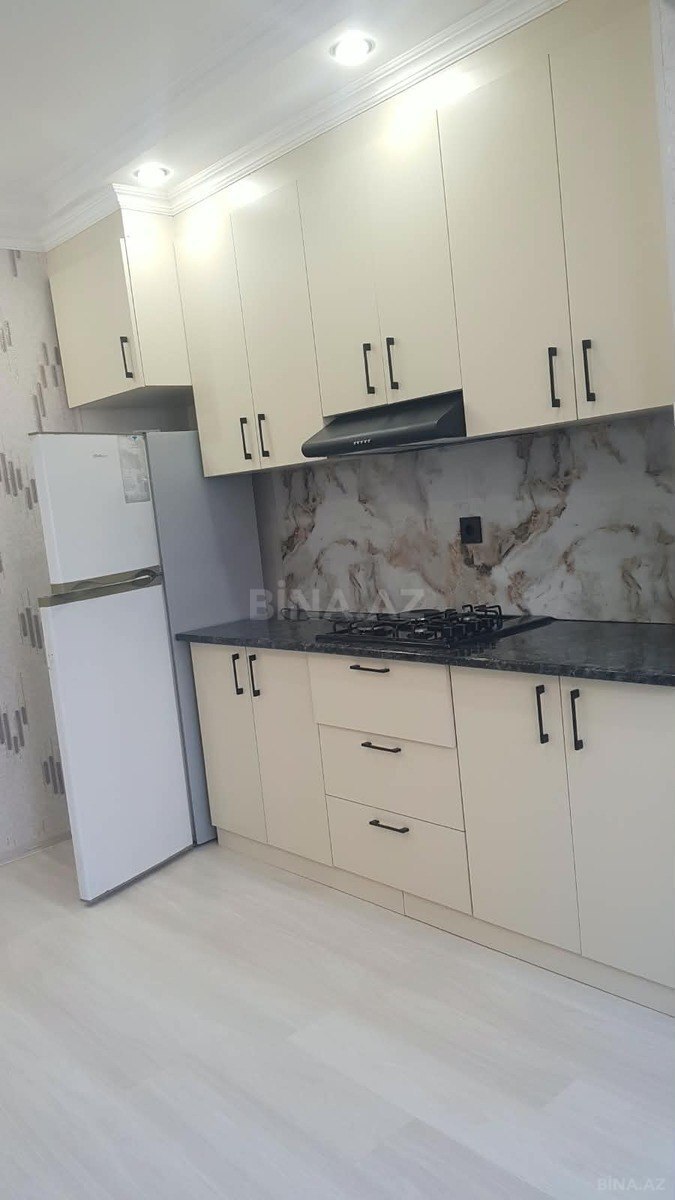 2 otaqlı Köhnə tikili, Yeni Günəşli q., Bakı