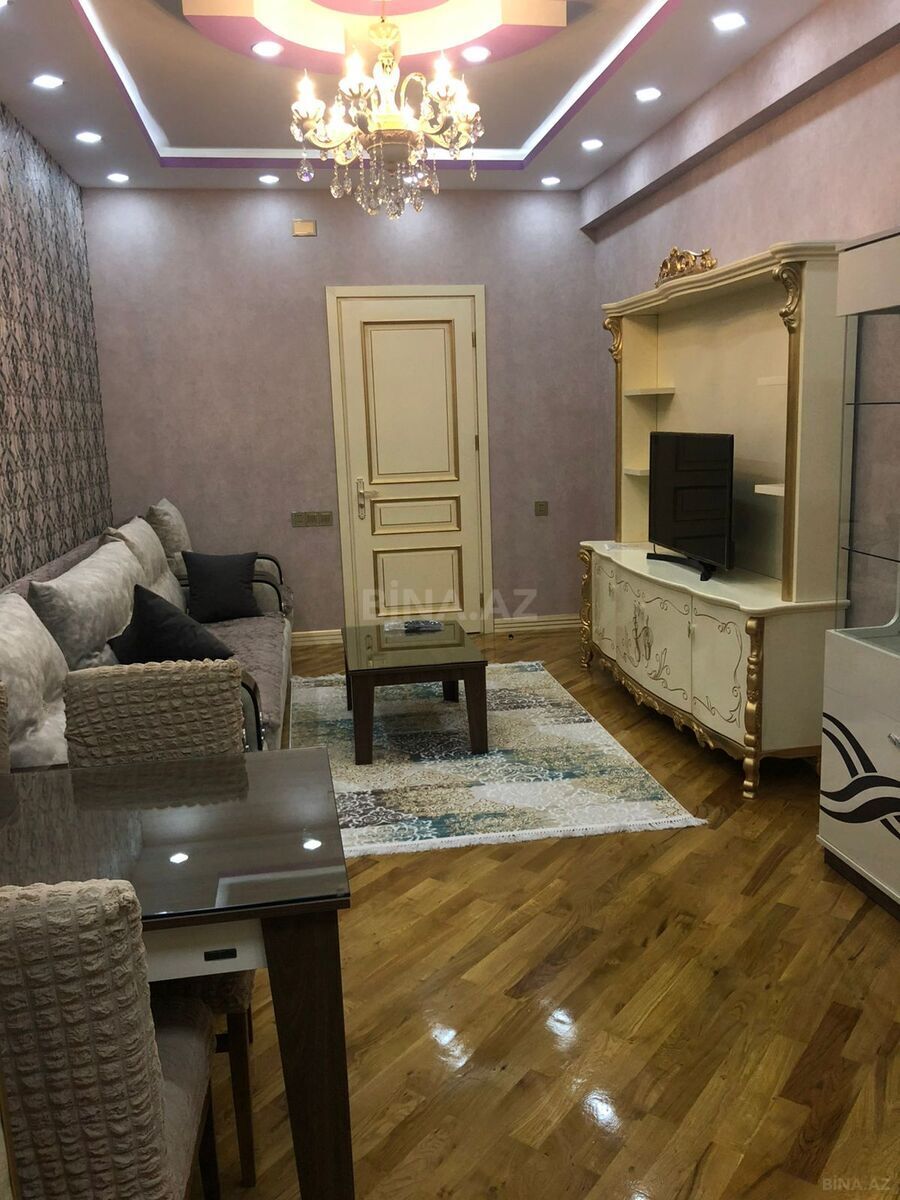 2 otaqlı Yeni tikili, Neftçilər m., Bakı