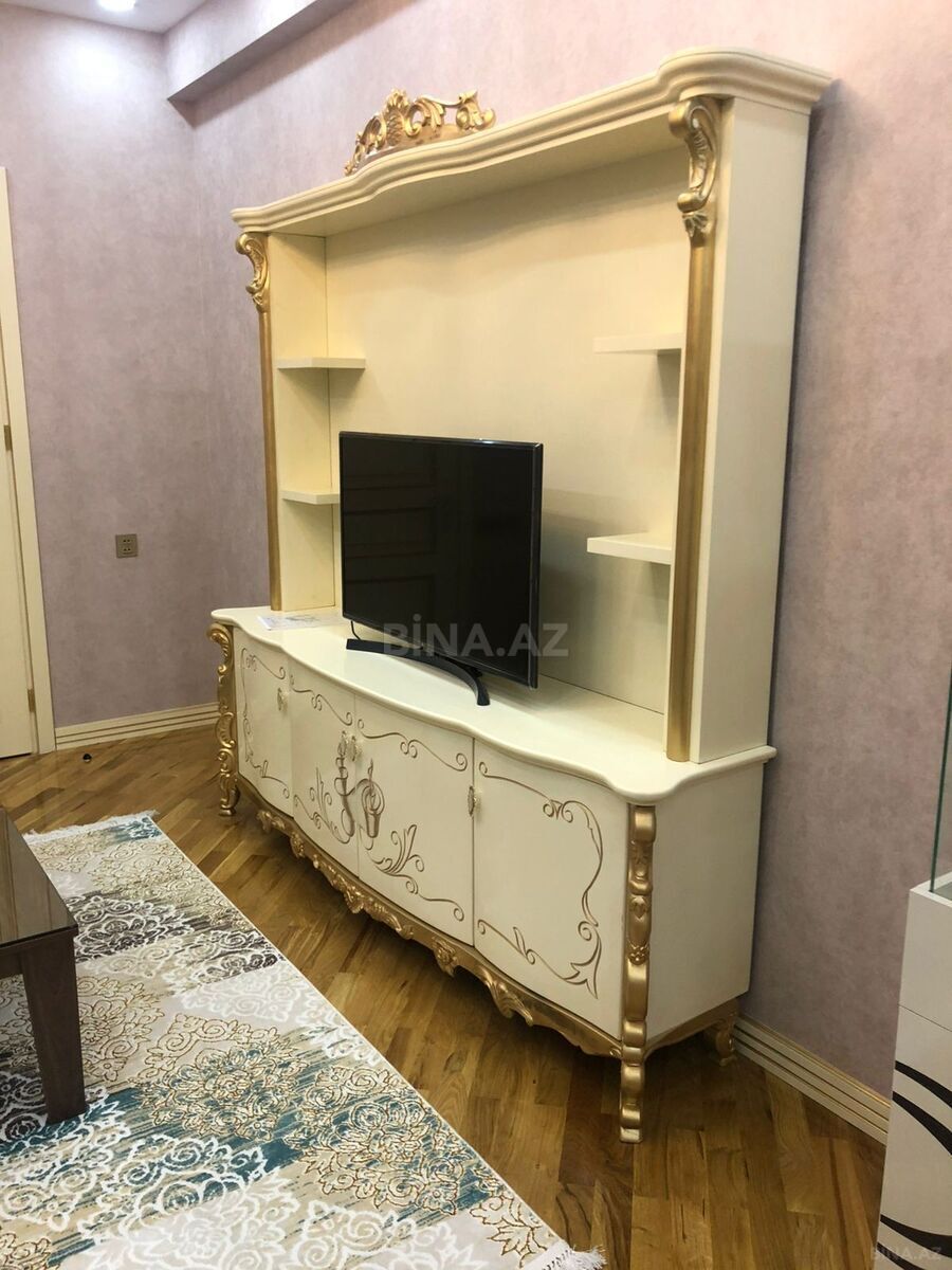 2 otaqlı Yeni tikili, Neftçilər m., Bakı