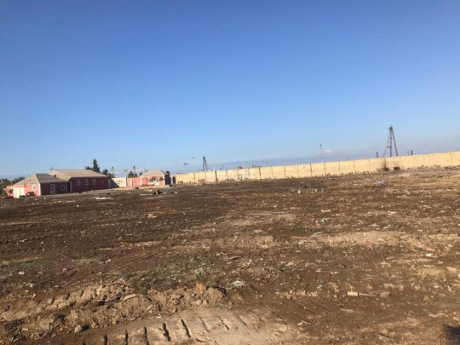 Torpaq Hövsan q., Bakı