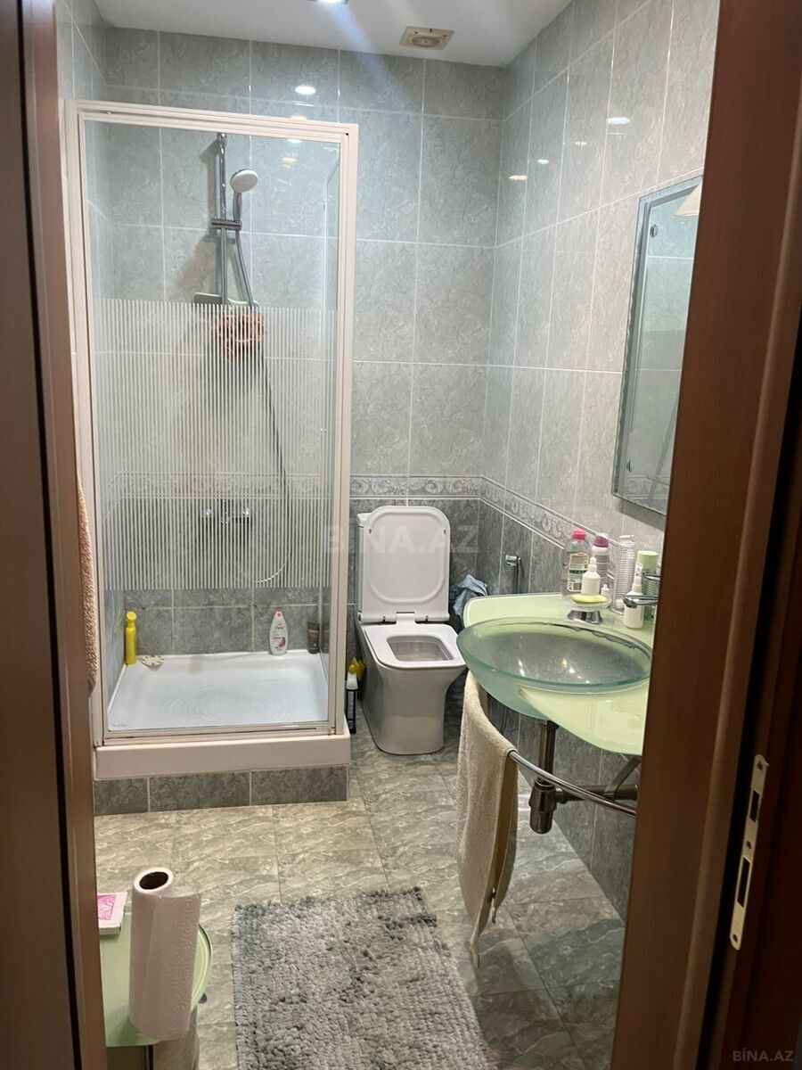 4 otaqlı Yeni tikili, Şah İsmayıl Xətai m., Bakı
