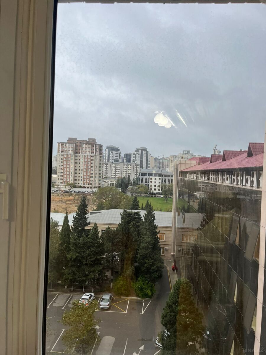 4 otaqlı Yeni tikili, Şah İsmayıl Xətai m., Bakı