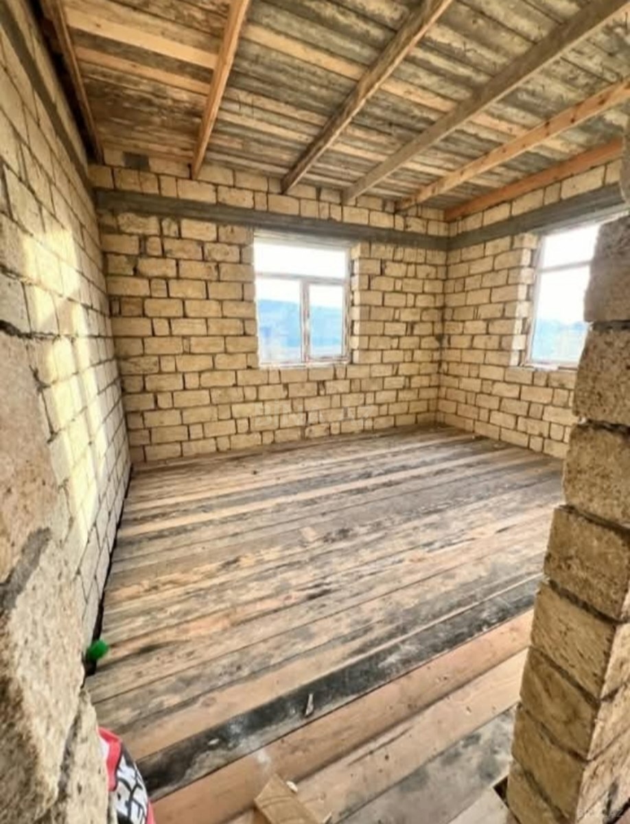3 otaqlı Həyət evi/Bağ evi, Qobu q., Bakı