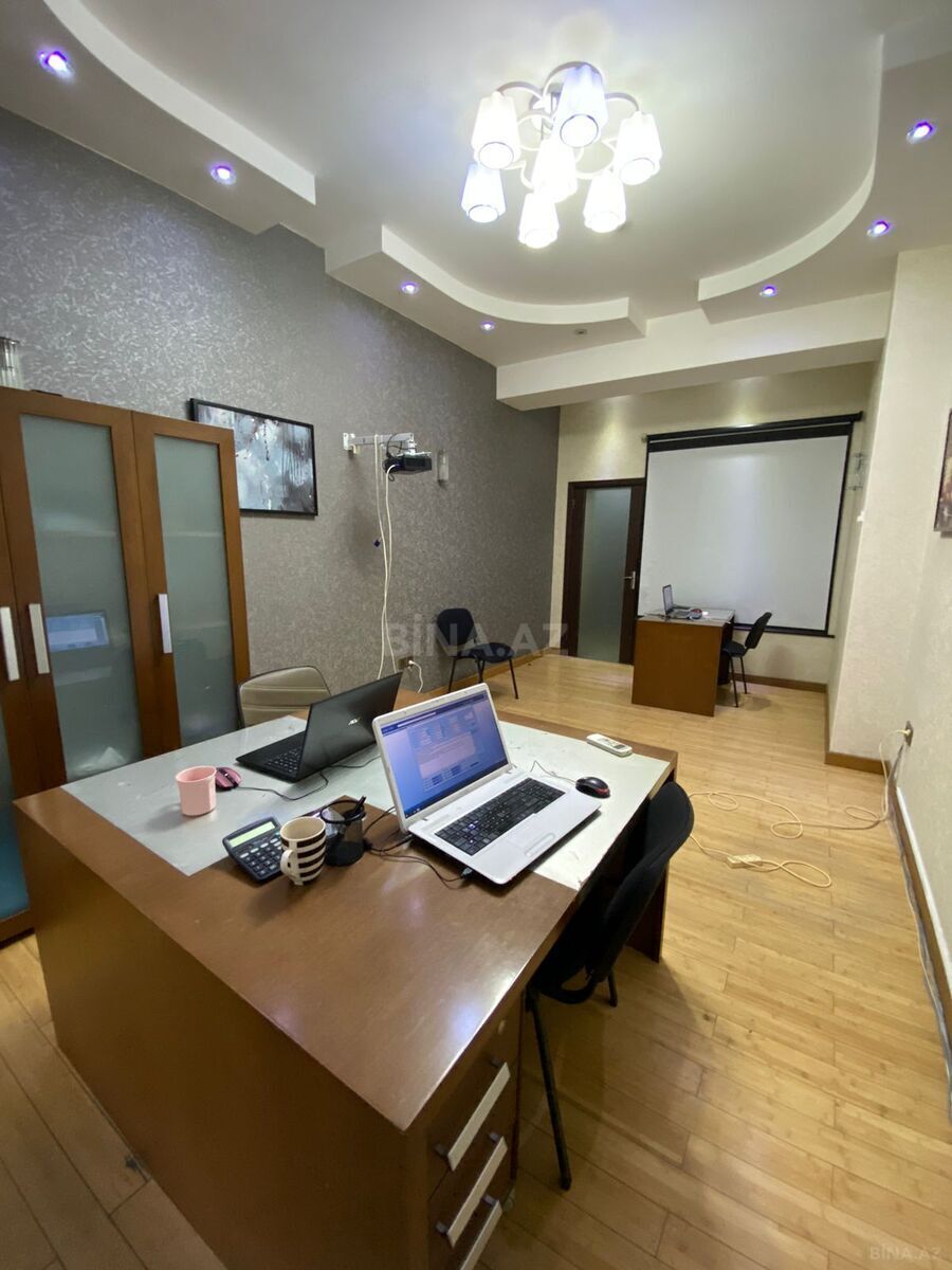 5 otaqlı Ofis, Azadlıq Prospekti m., Bakı