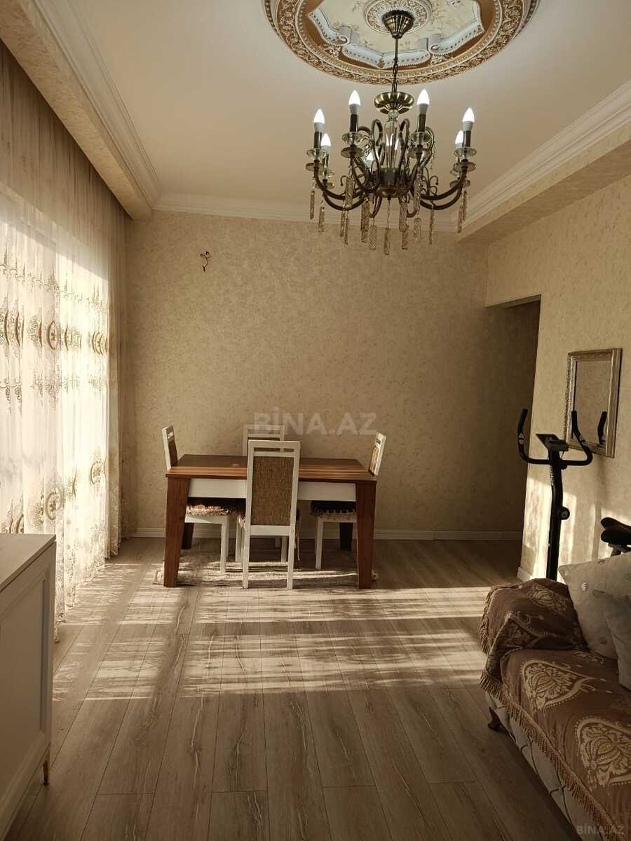 2 otaqlı Köhnə tikili, Azadlıq Prospekti m., Bakı