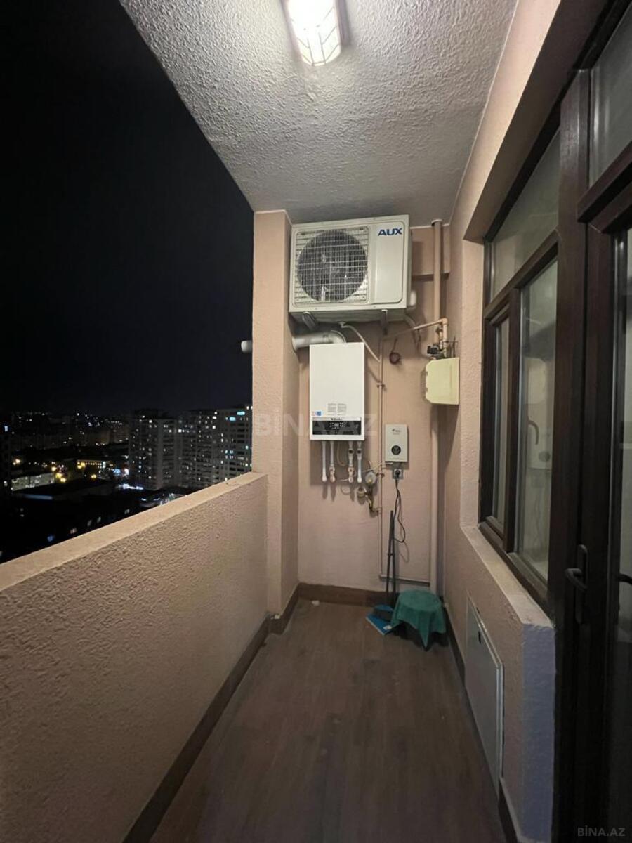 2 otaqlı Yeni tikili, 8-ci mikrorayon q., Bakı