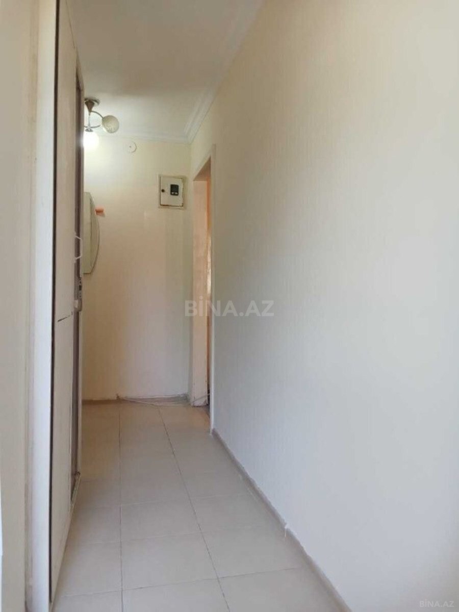 1 otaqlı Köhnə tikili, Bakıxanov q., Bakı