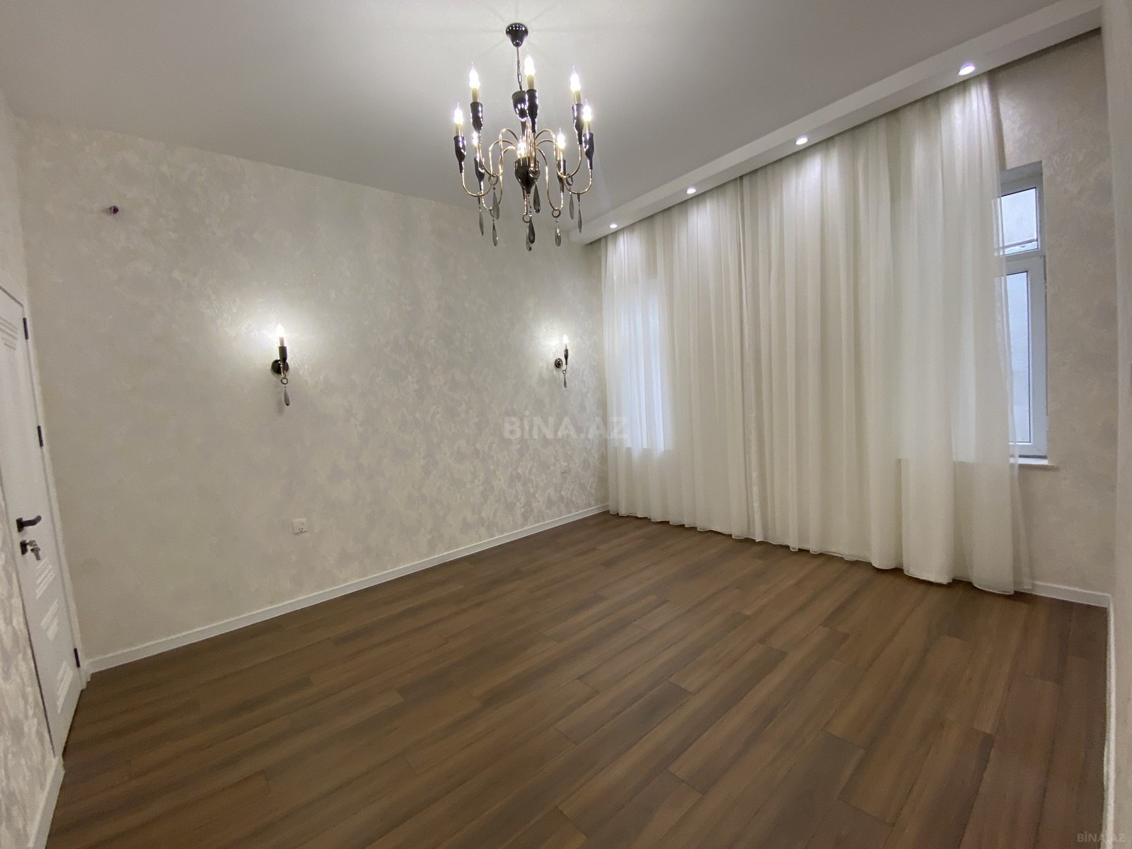 4 otaqlı Həyət evi/Bağ evi, Buzovna q., Bakı