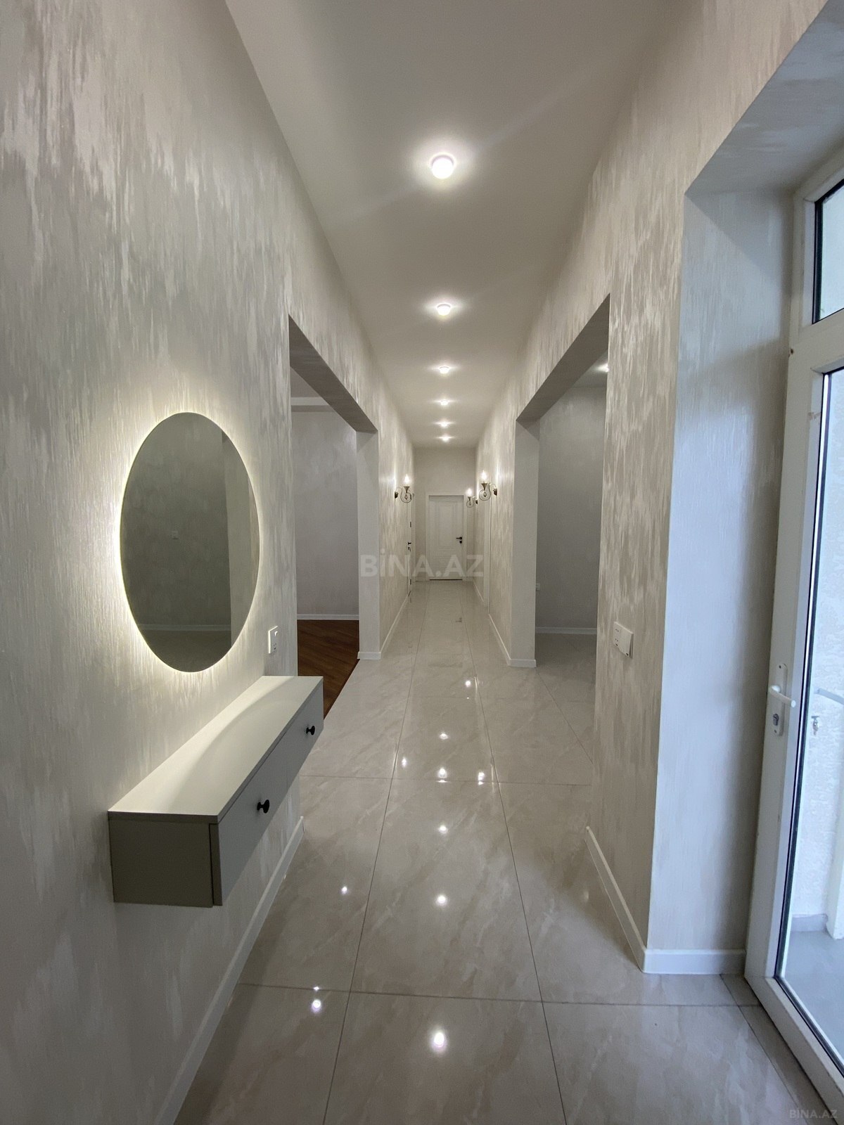 4 otaqlı Həyət evi/Bağ evi, Buzovna q., Bakı