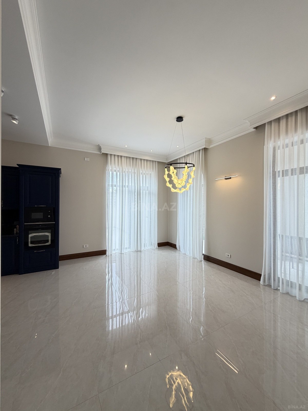 6 otaqlı Həyət evi/Bağ evi, Mərdəkan q., Bakı