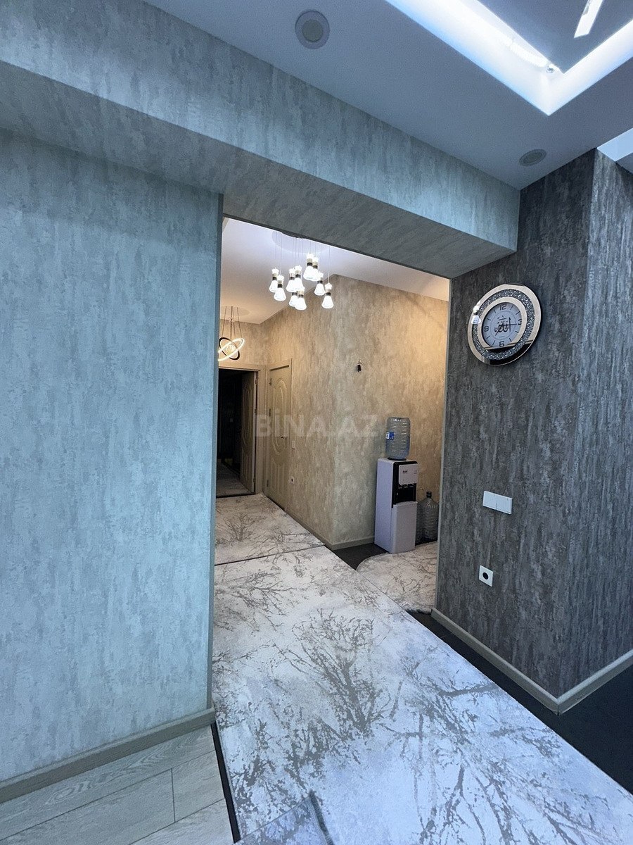 3 otaqlı Yeni tikili, Şah İsmayıl Xətai m., Bakı