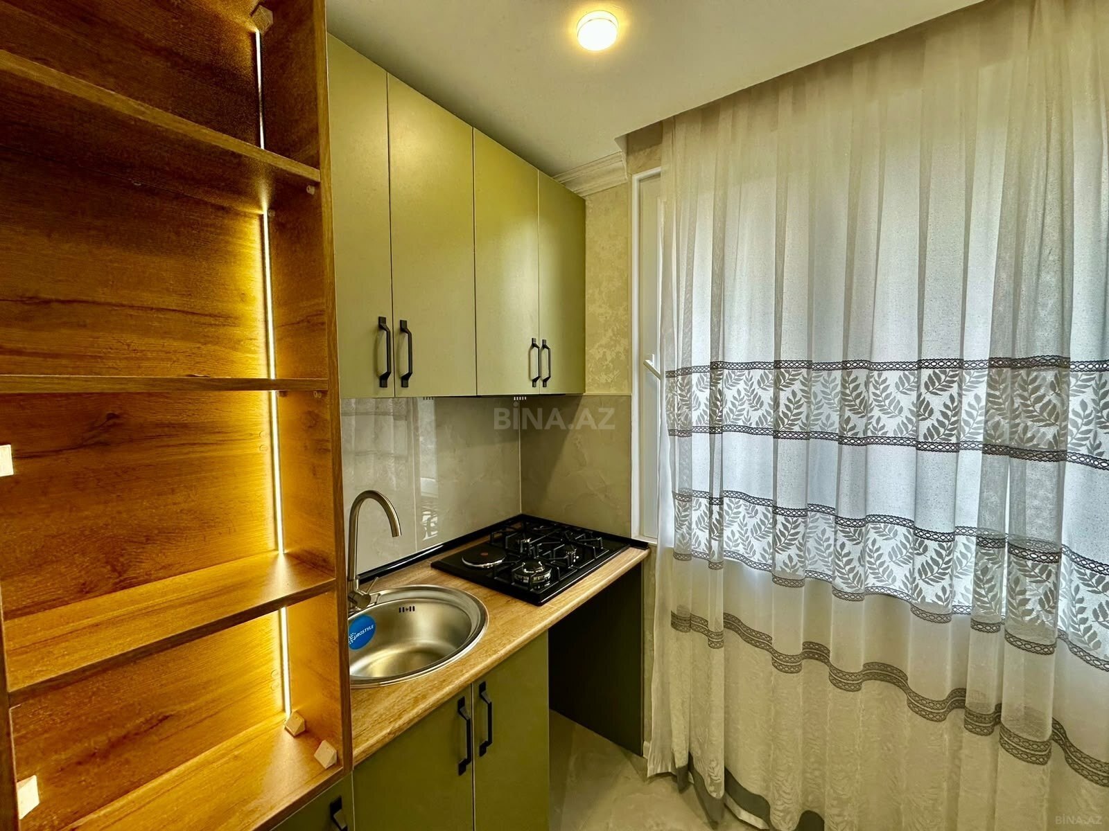 2 otaqlı Köhnə tikili, Qara Qarayev m., Bakı