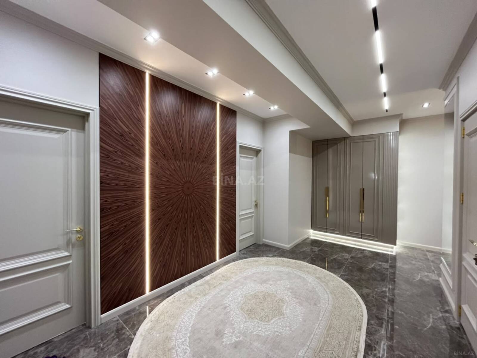 3 otaqlı Yeni tikili, Şah İsmayıl Xətai m., Bakı