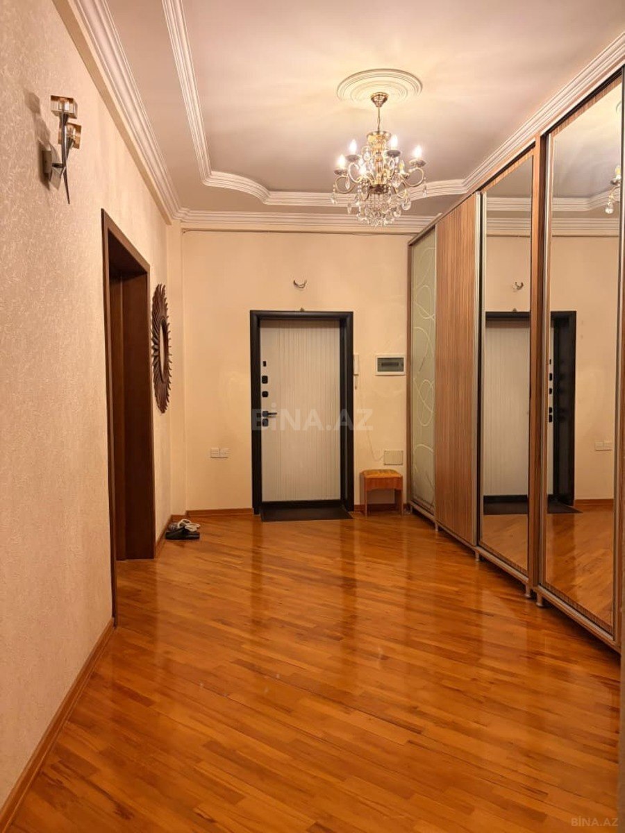 2 otaqlı Yeni tikili, Şah İsmayıl Xətai m., Bakı