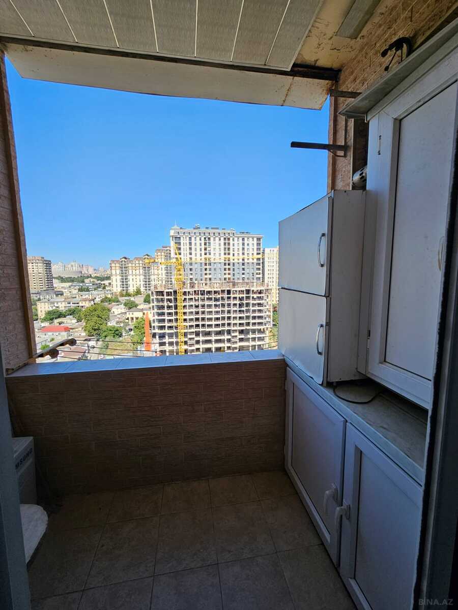 3 otaqlı Yeni tikili, Nizami m., Bakı