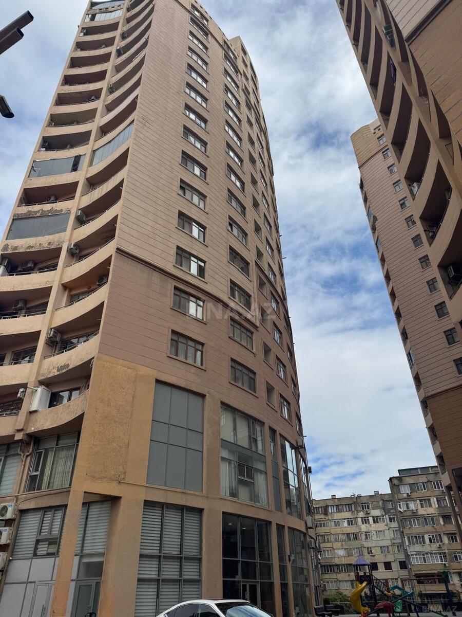 3 otaqlı Yeni tikili, İnşaatçılar m., Bakı
