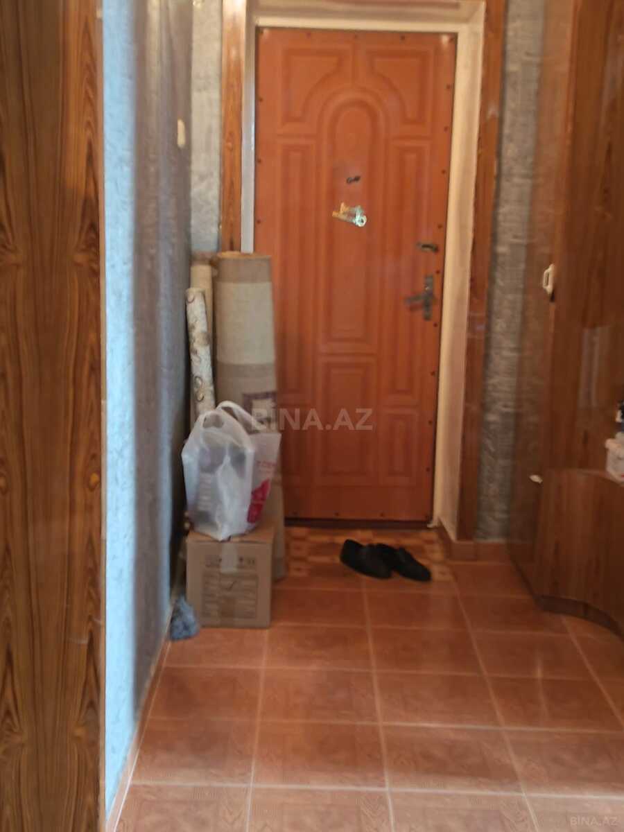 3 otaqlı Köhnə tikili, Əmircan q., Bakı